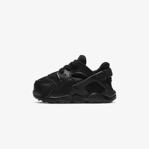 🖤 Black Nike huaraches 🖤
